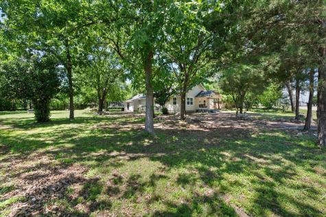 703 N Goodman Avenue Kerens TX 75144