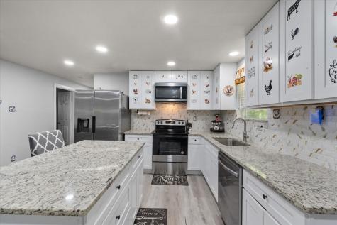703 N Goodman Avenue Kerens TX 75144
