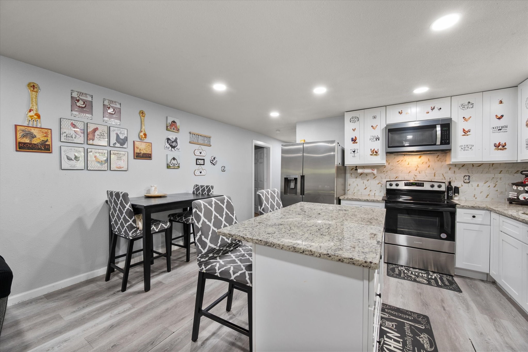 703 N Goodman Avenue Kerens TX 75144