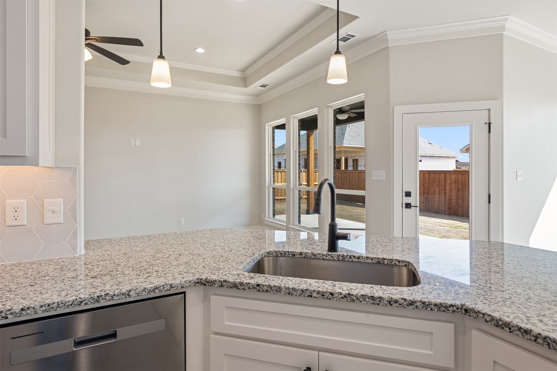 723 Cobblestone Circle Mabank TX 75147