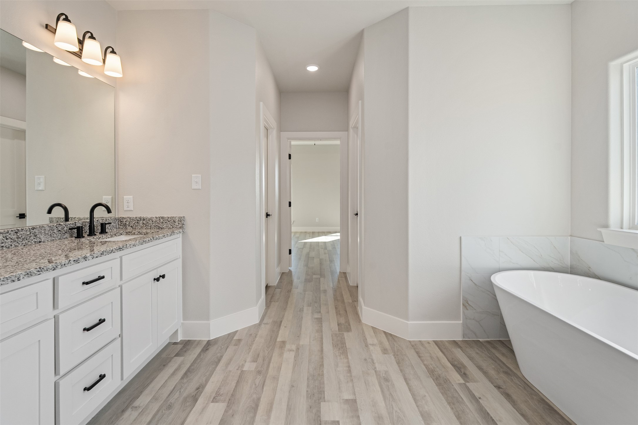 723 Cobblestone Circle Mabank TX 75147