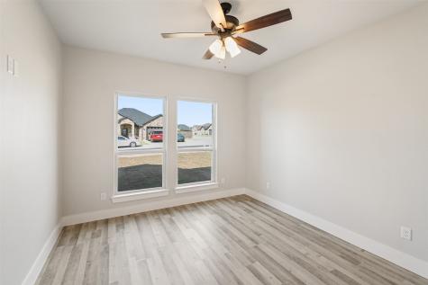 723 Cobblestone Circle Mabank TX 75147