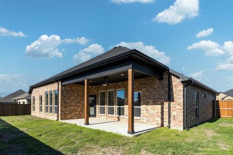 723 Cobblestone Circle Mabank TX 75147