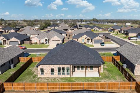 723 Cobblestone Circle Mabank TX 75147
