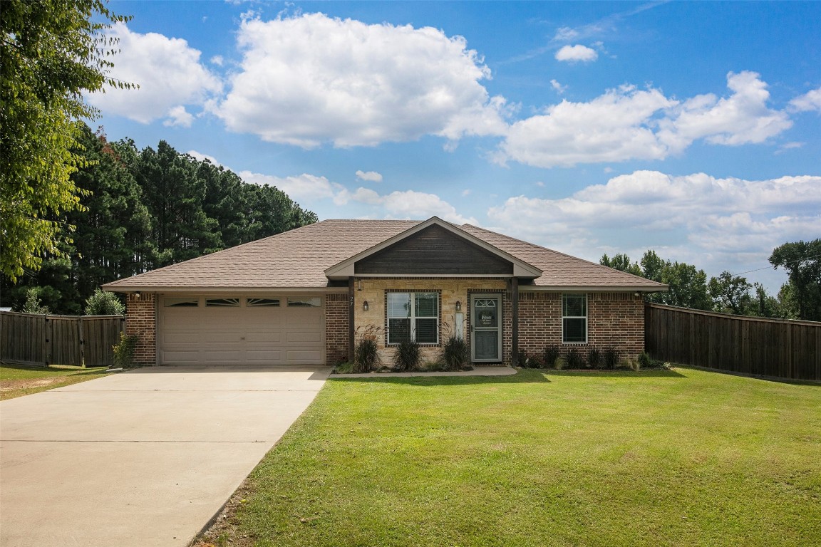527 Vz County Road 2201 Canton TX 75103