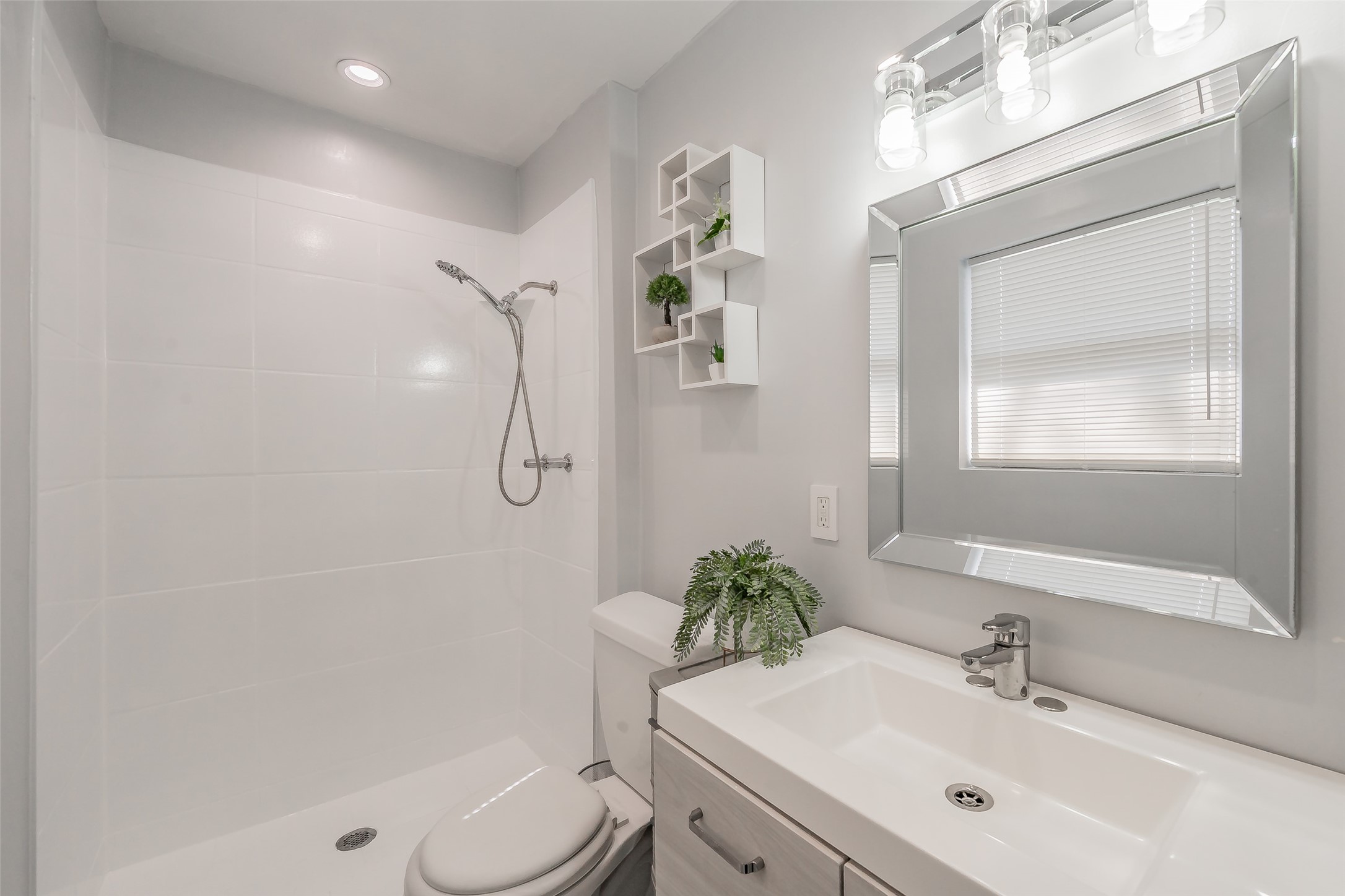 808 Intervale Drive Garland TX 75043