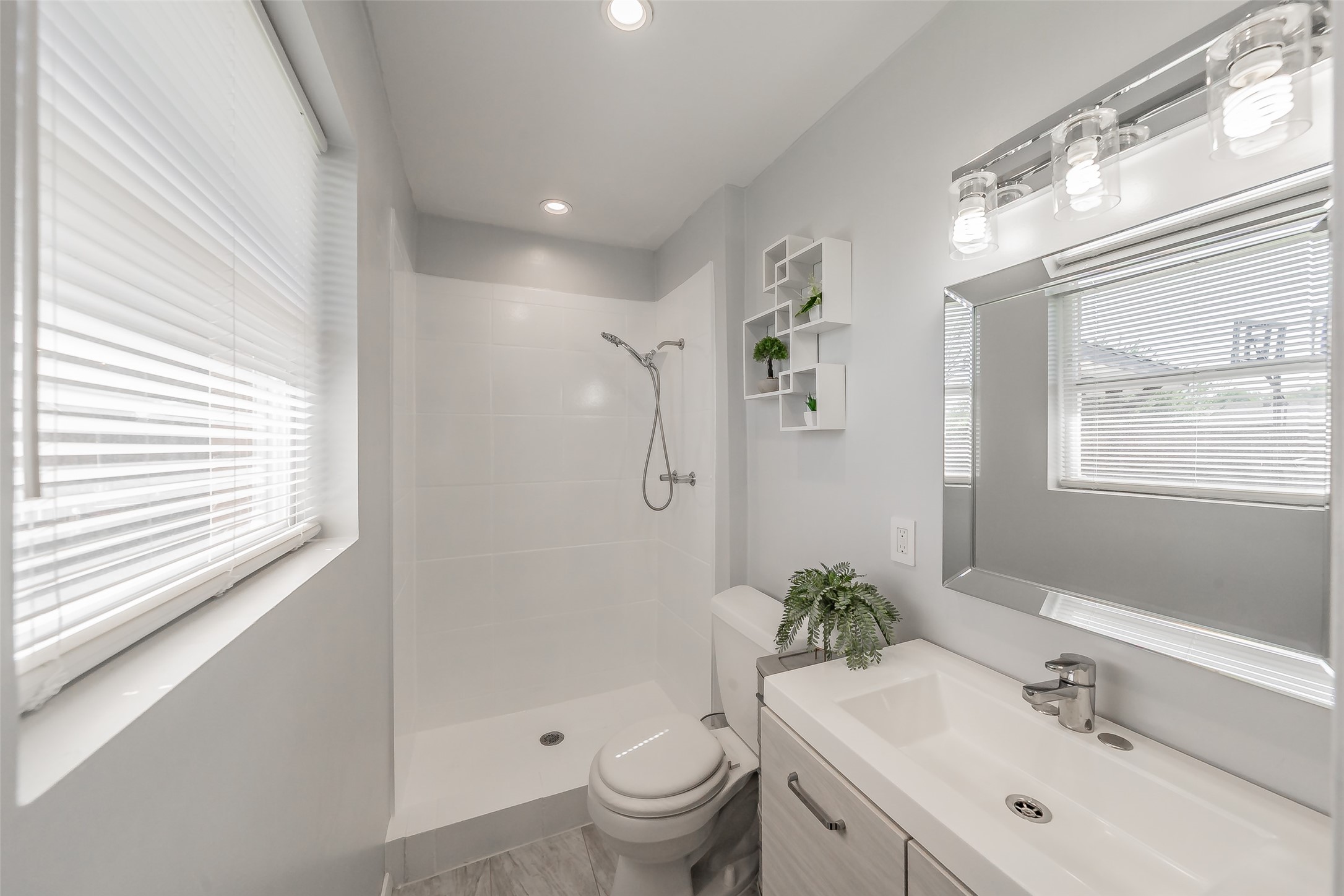 808 Intervale Drive Garland TX 75043