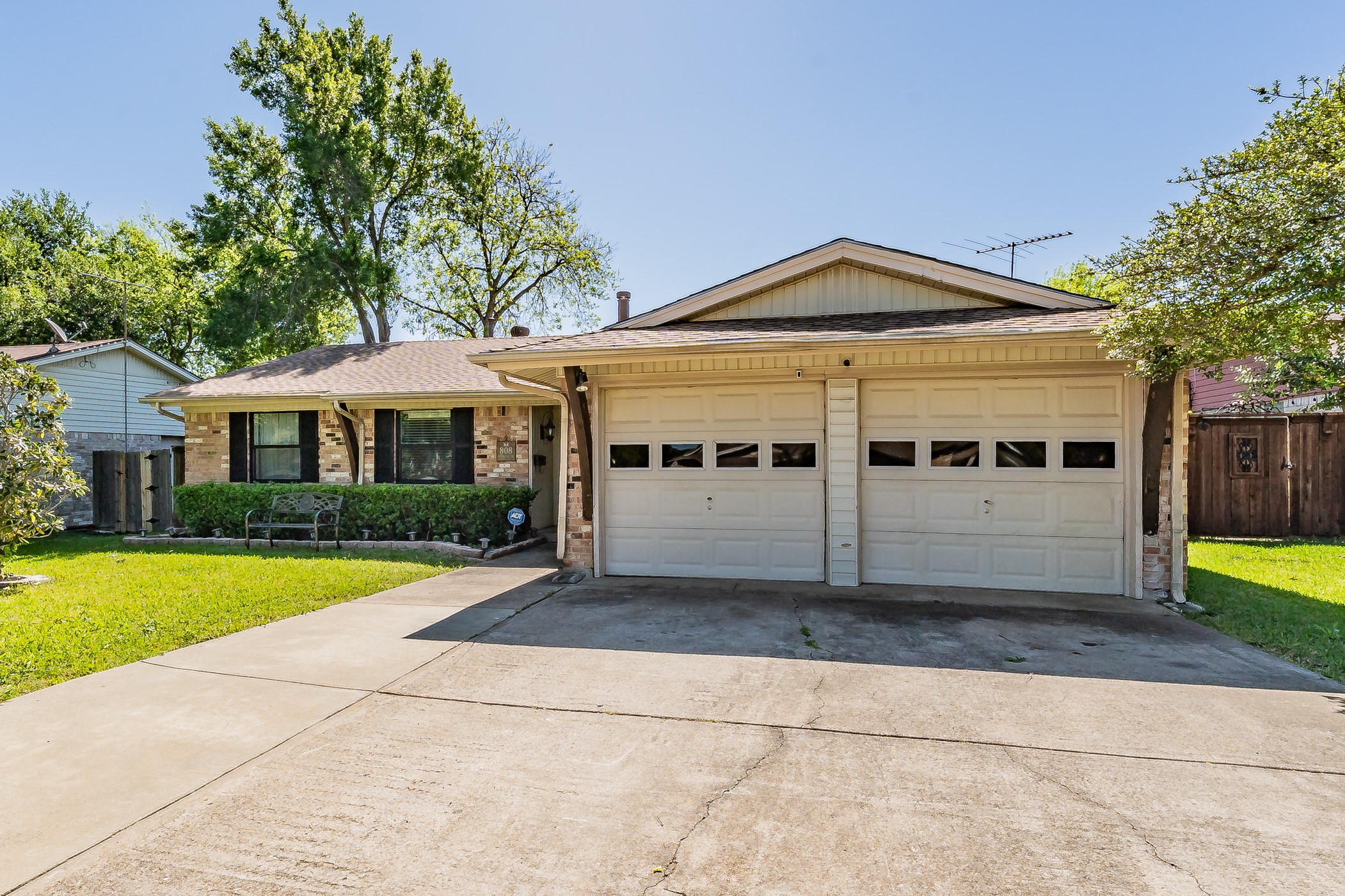 808 Intervale Drive Garland TX 75043