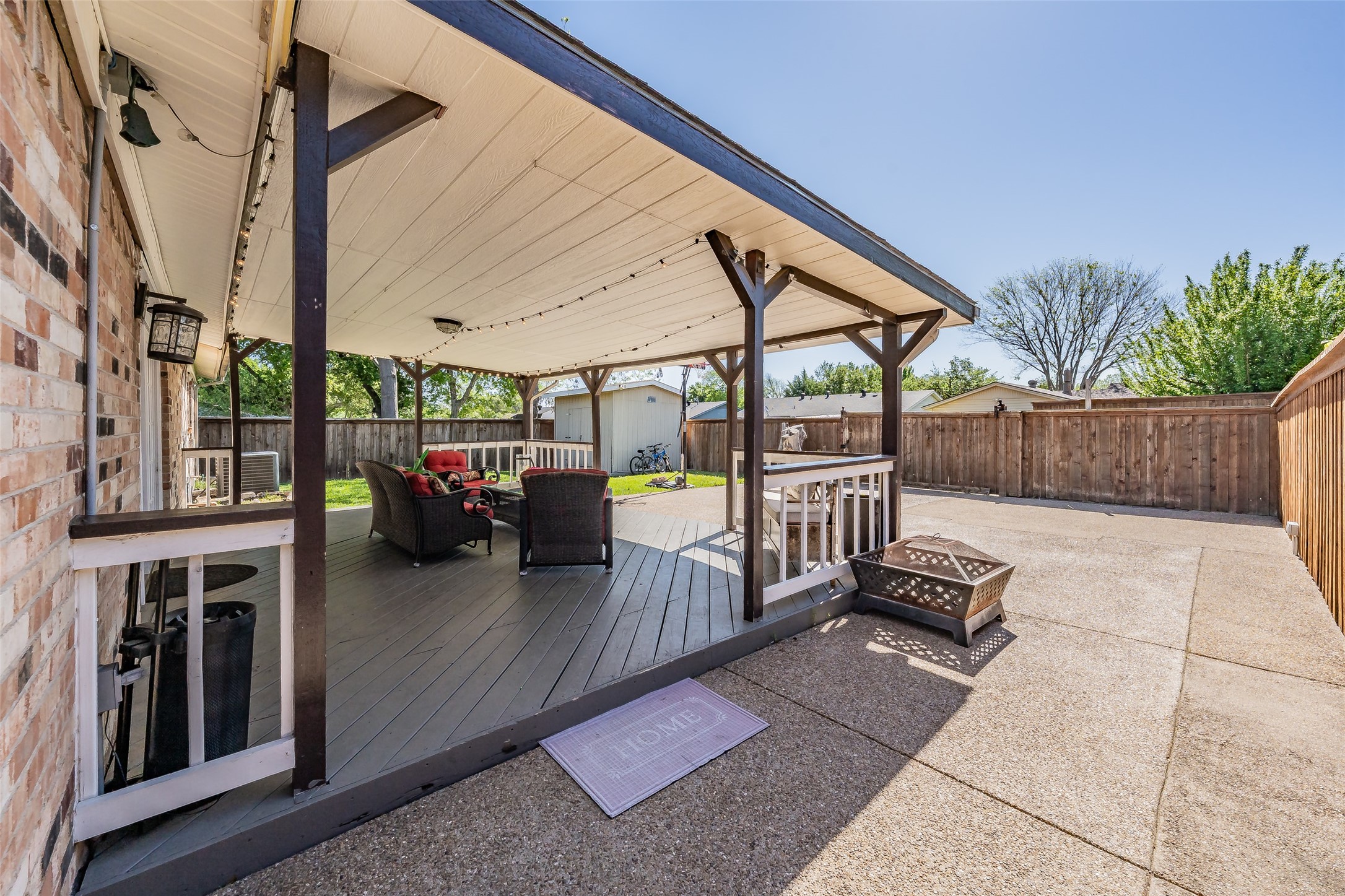 808 Intervale Drive Garland TX 75043