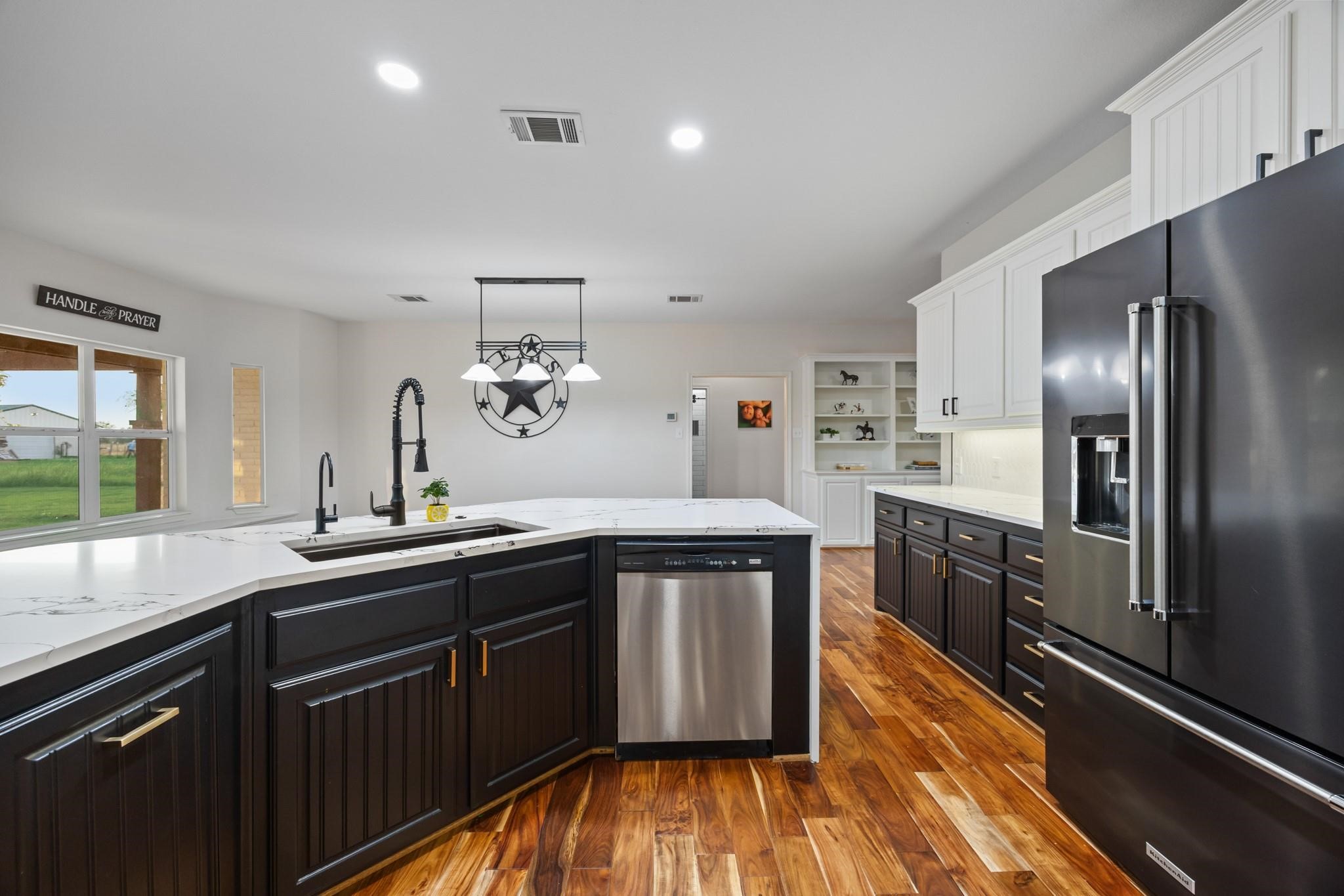 6880 County Road 4042 Kemp TX 75143