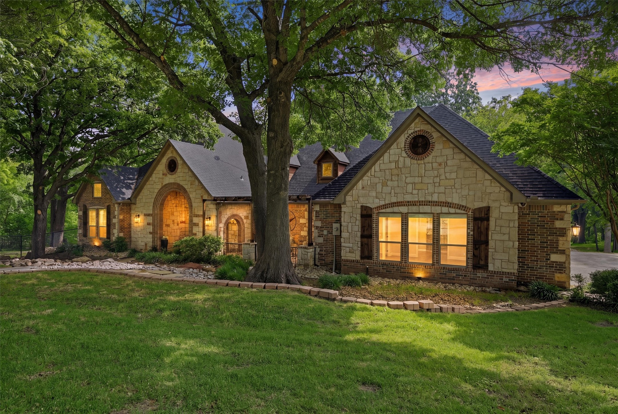 31 Forest Hills Circle Gunter TX 75058