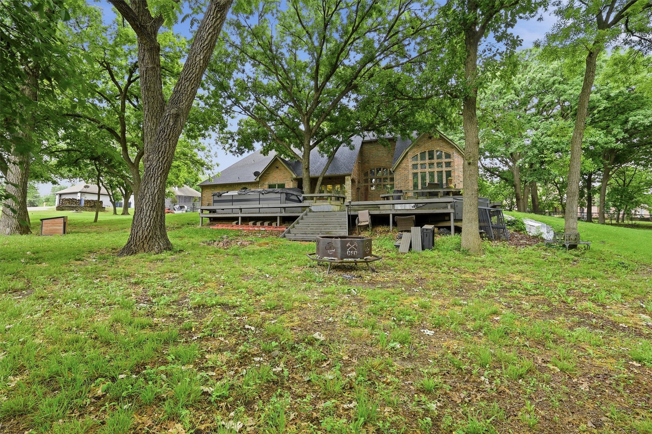 31 Forest Hills Circle Gunter TX 75058