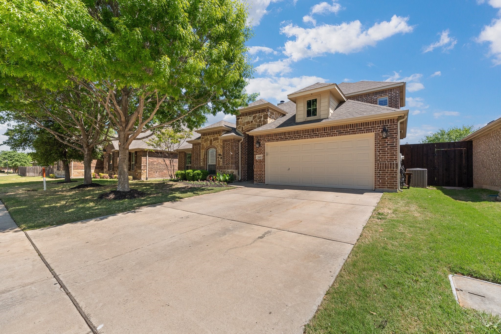1685 Yukon Drive Burleson TX 76028