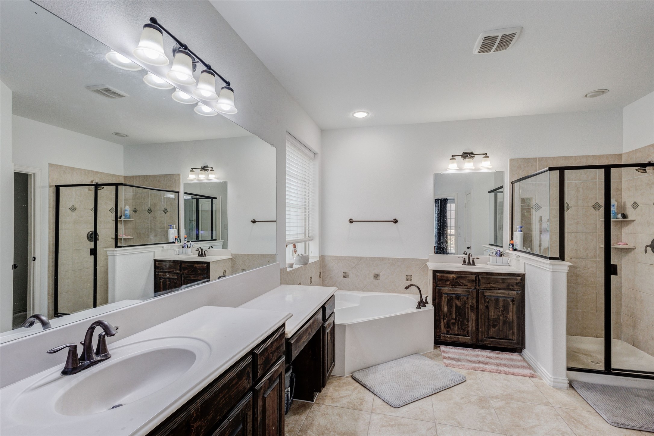 2529 Louis Lane Lewisville TX 75056