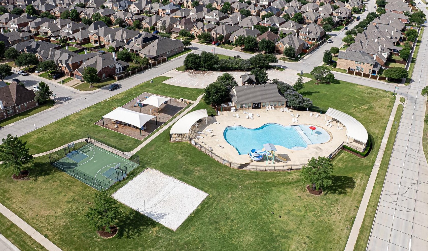 2529 Louis Lane Lewisville TX 75056