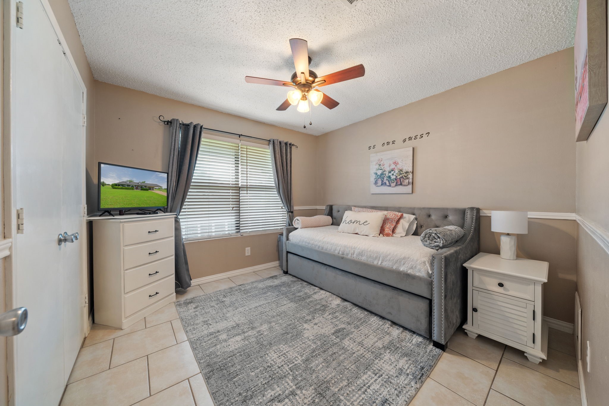 9885 Silver Creek Drive Scurry TX 75158