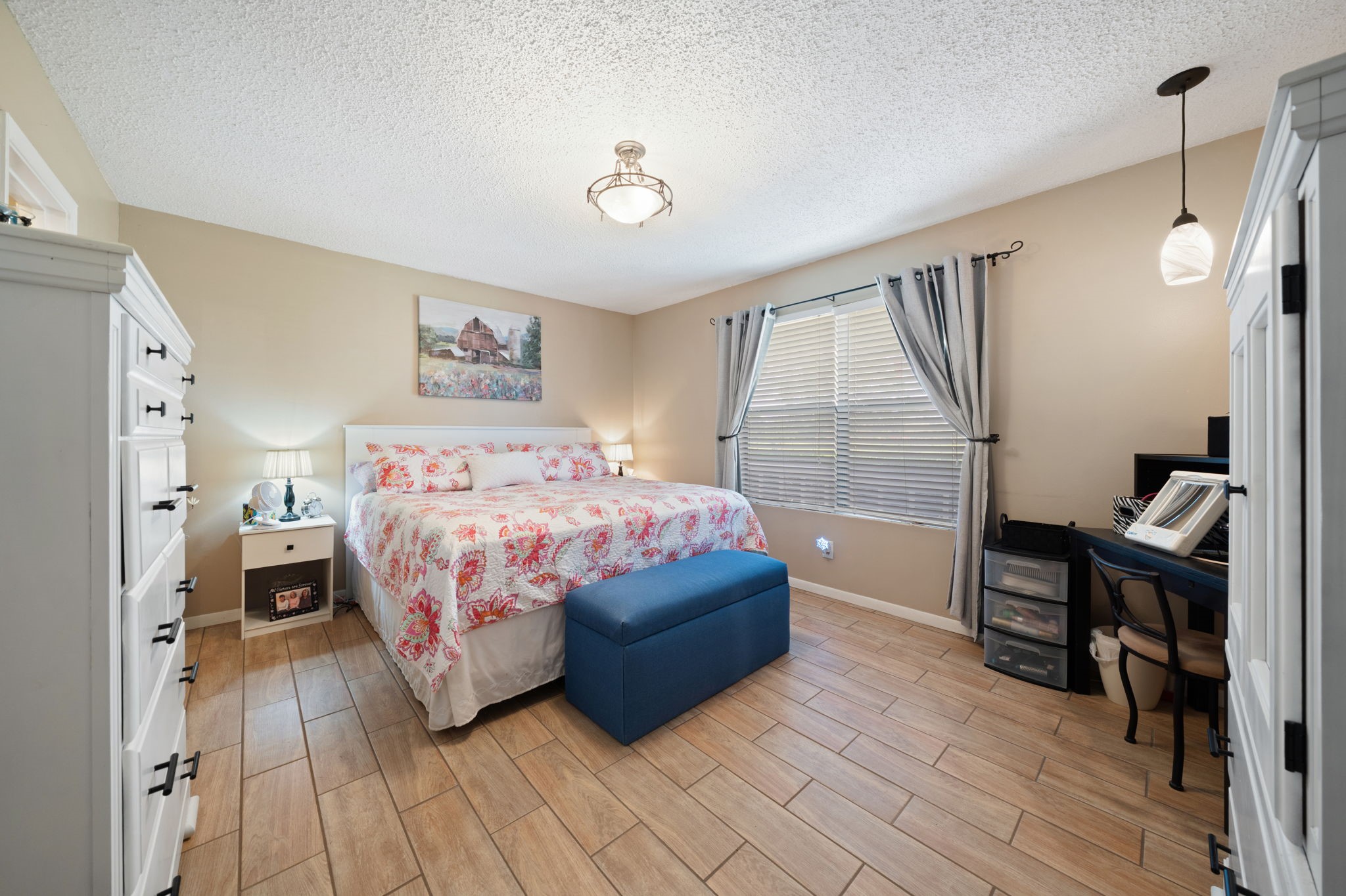 9885 Silver Creek Drive Scurry TX 75158