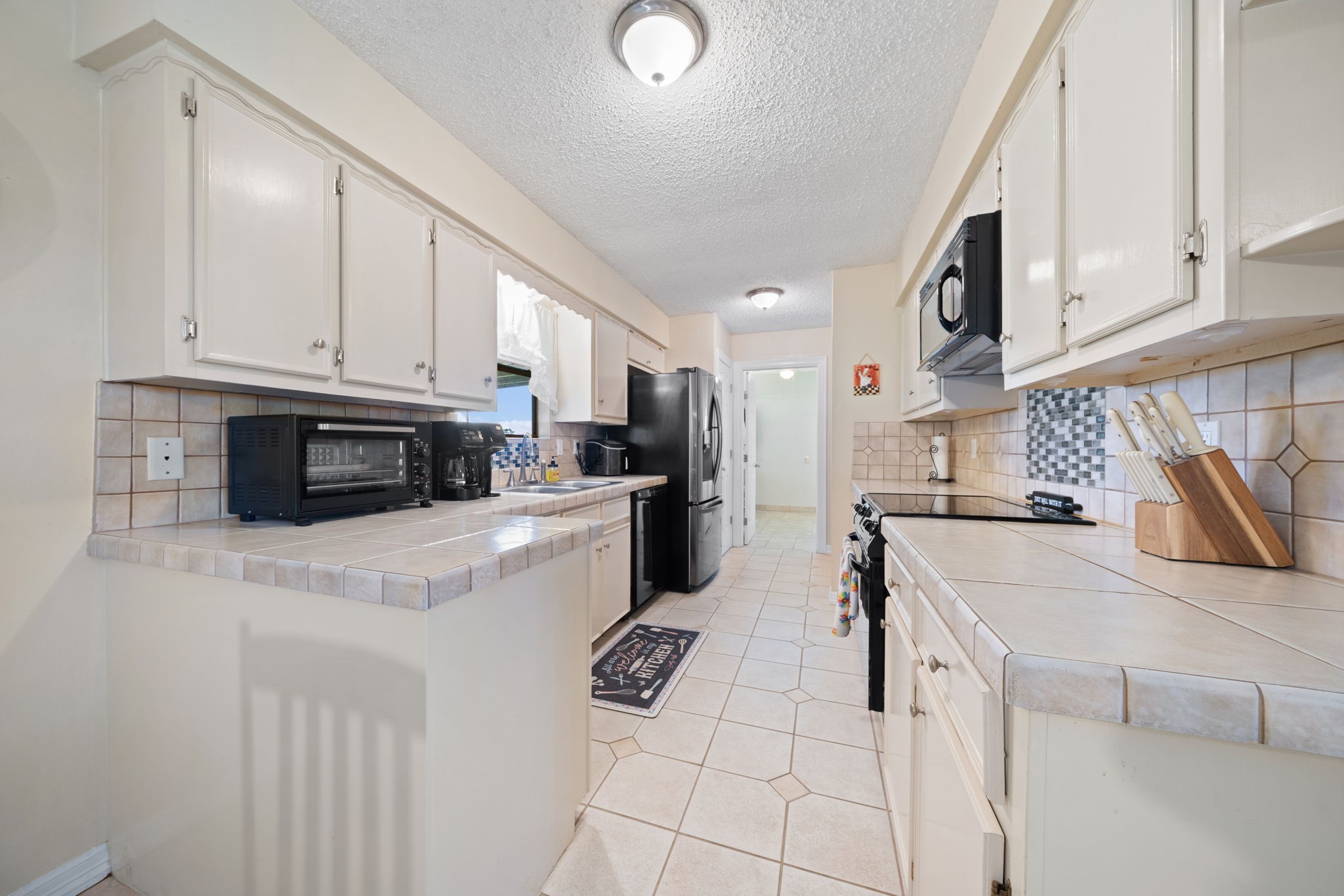 9885 Silver Creek Drive Scurry TX 75158