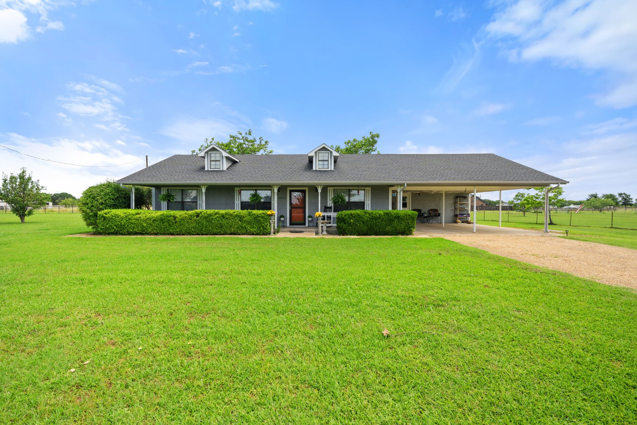 9885 Silver Creek Drive Scurry TX 75158