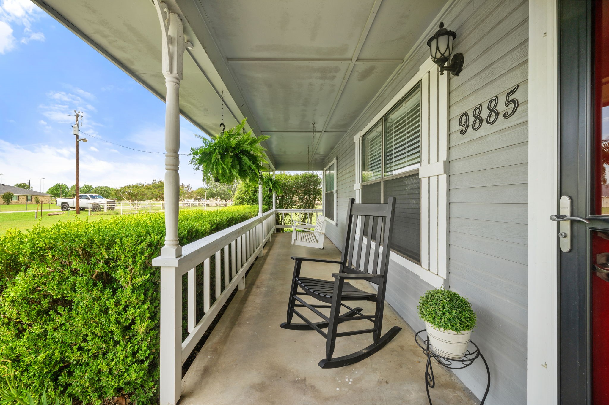 9885 Silver Creek Drive Scurry TX 75158