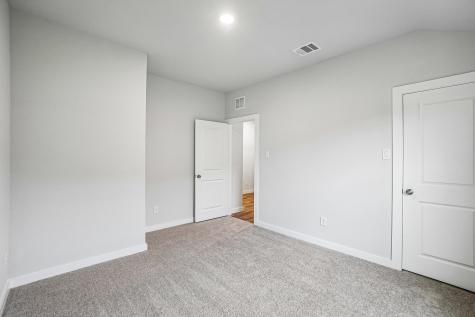 3563 Bronze Oak Terrace Dallas TX 75253