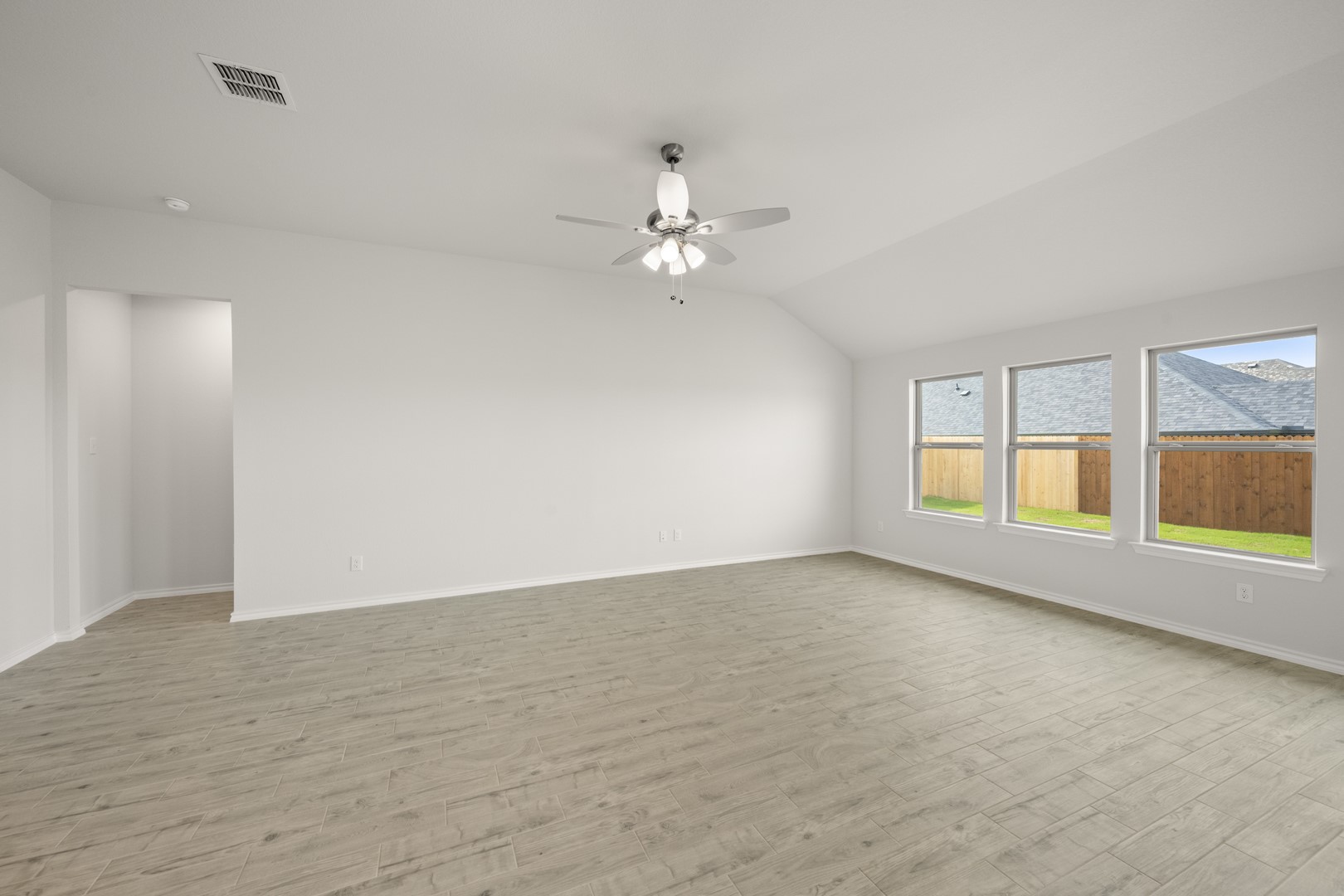 945 Abalone Avenue Haslet TX 76052