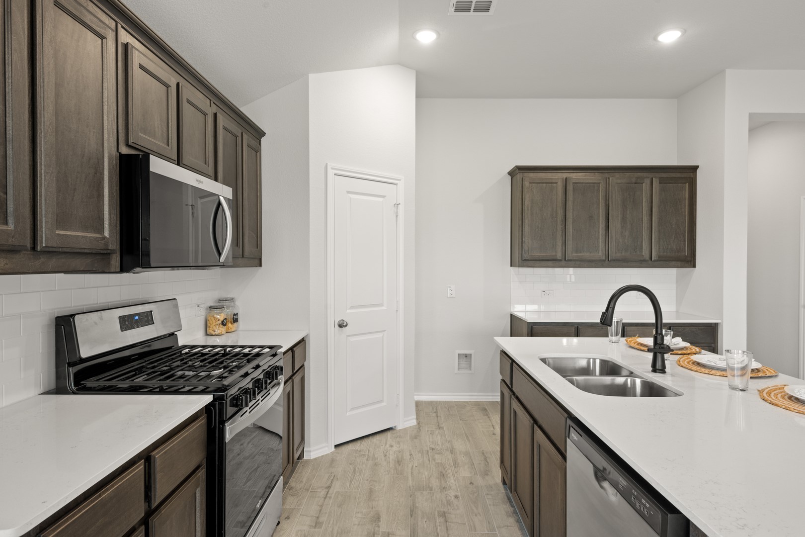 945 Abalone Avenue Haslet TX 76052