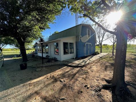 717 County Road 309 Eastland TX 76448