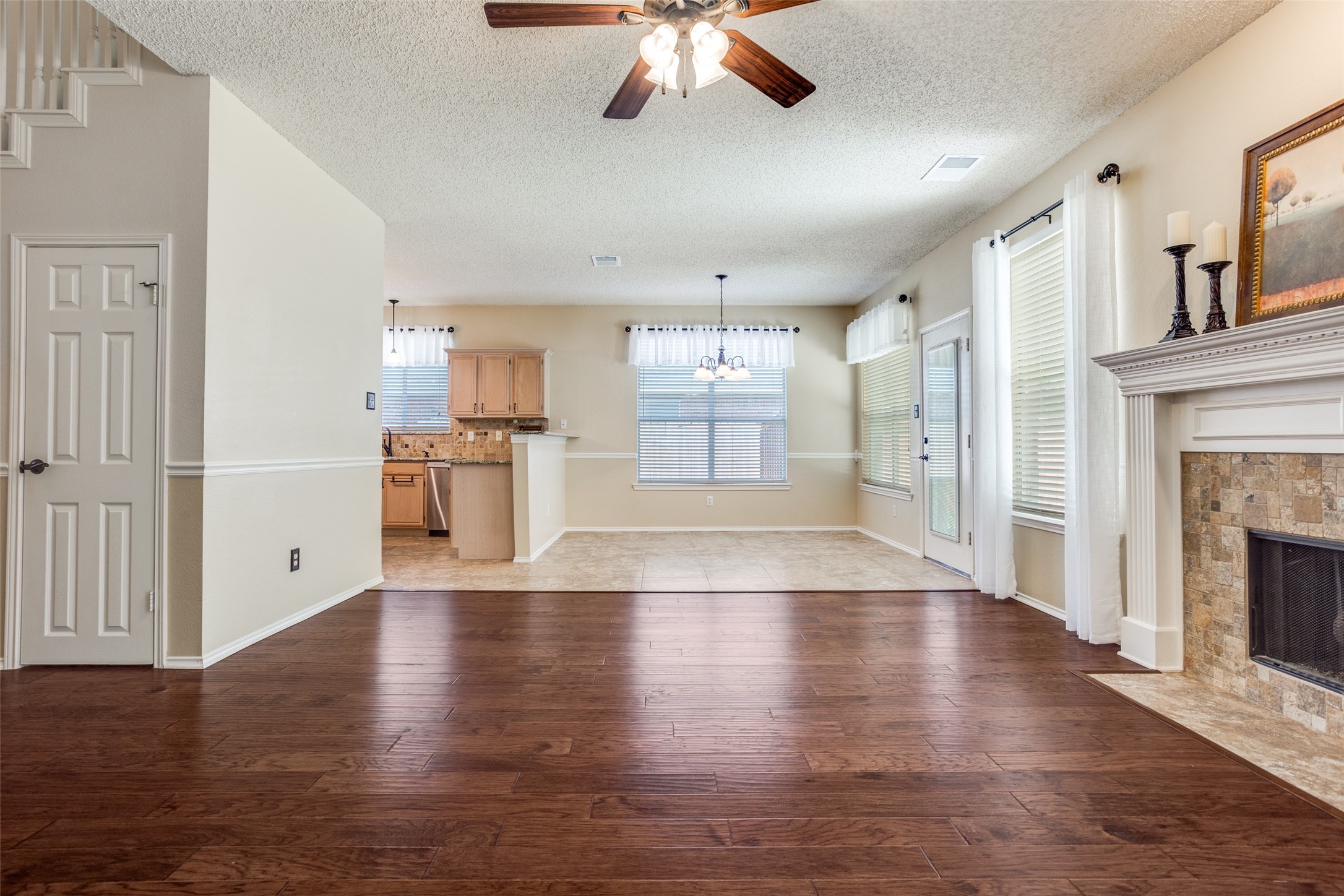 913 Aylesbury Drive Allen TX 75002