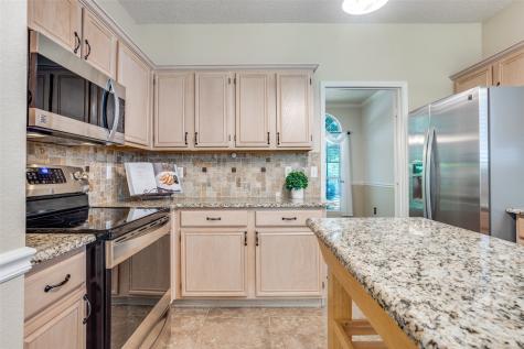 913 Aylesbury Drive Allen TX 75002