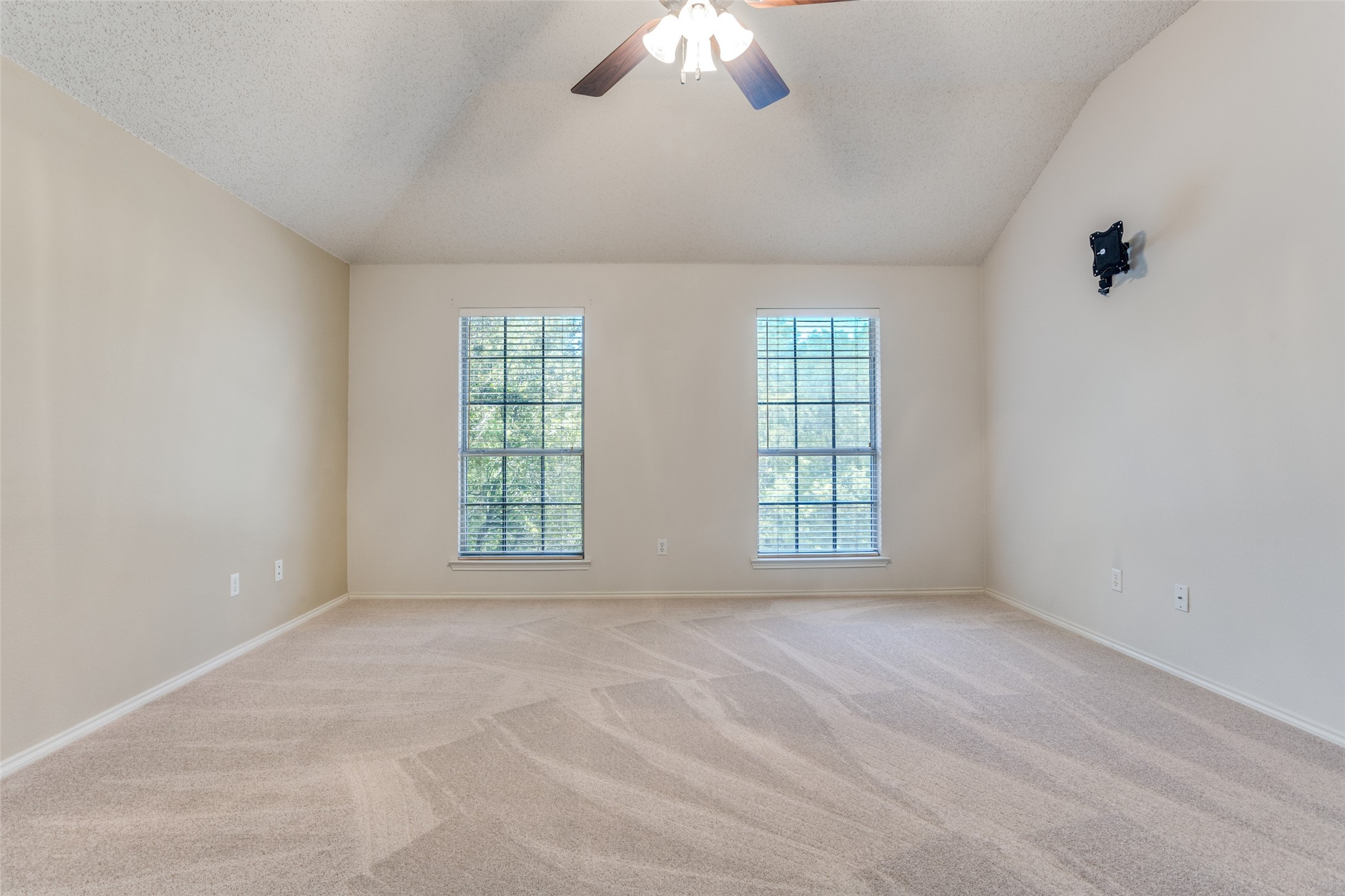 913 Aylesbury Drive Allen TX 75002
