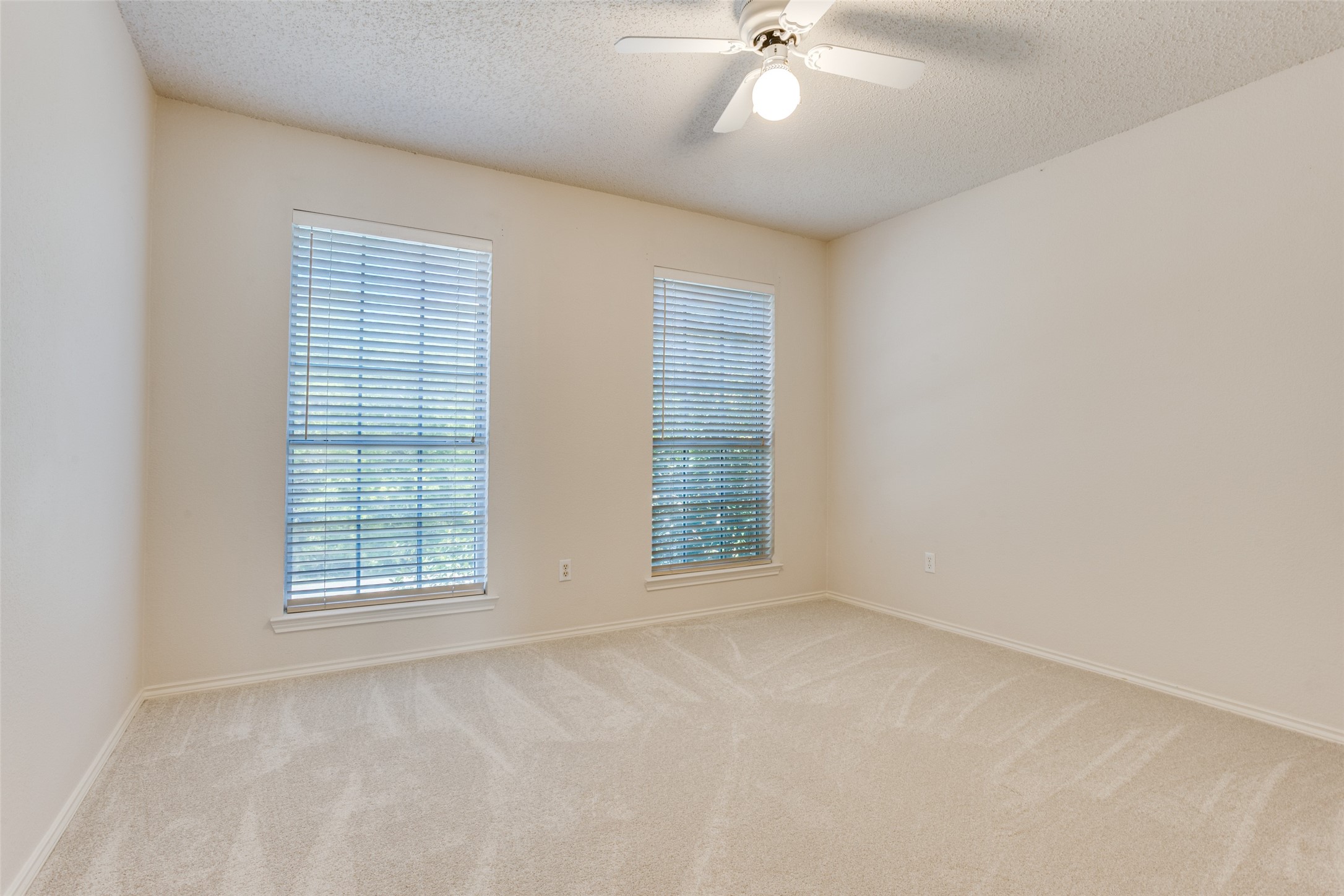 913 Aylesbury Drive Allen TX 75002