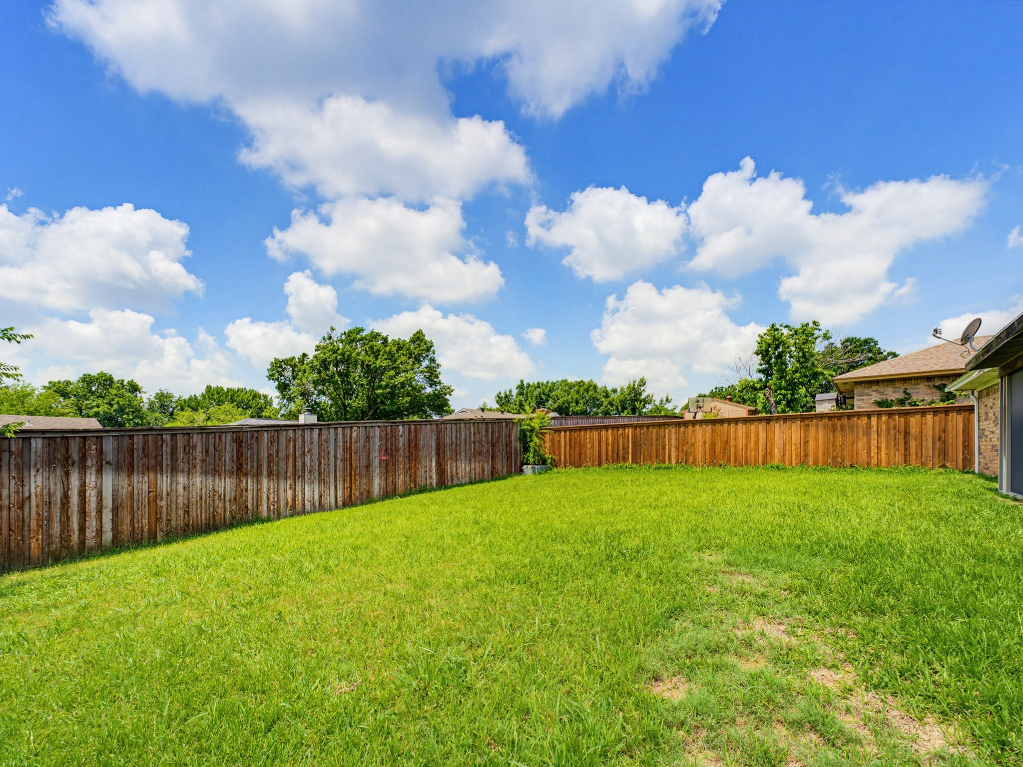 6504 N Park Drive Watauga TX 76148