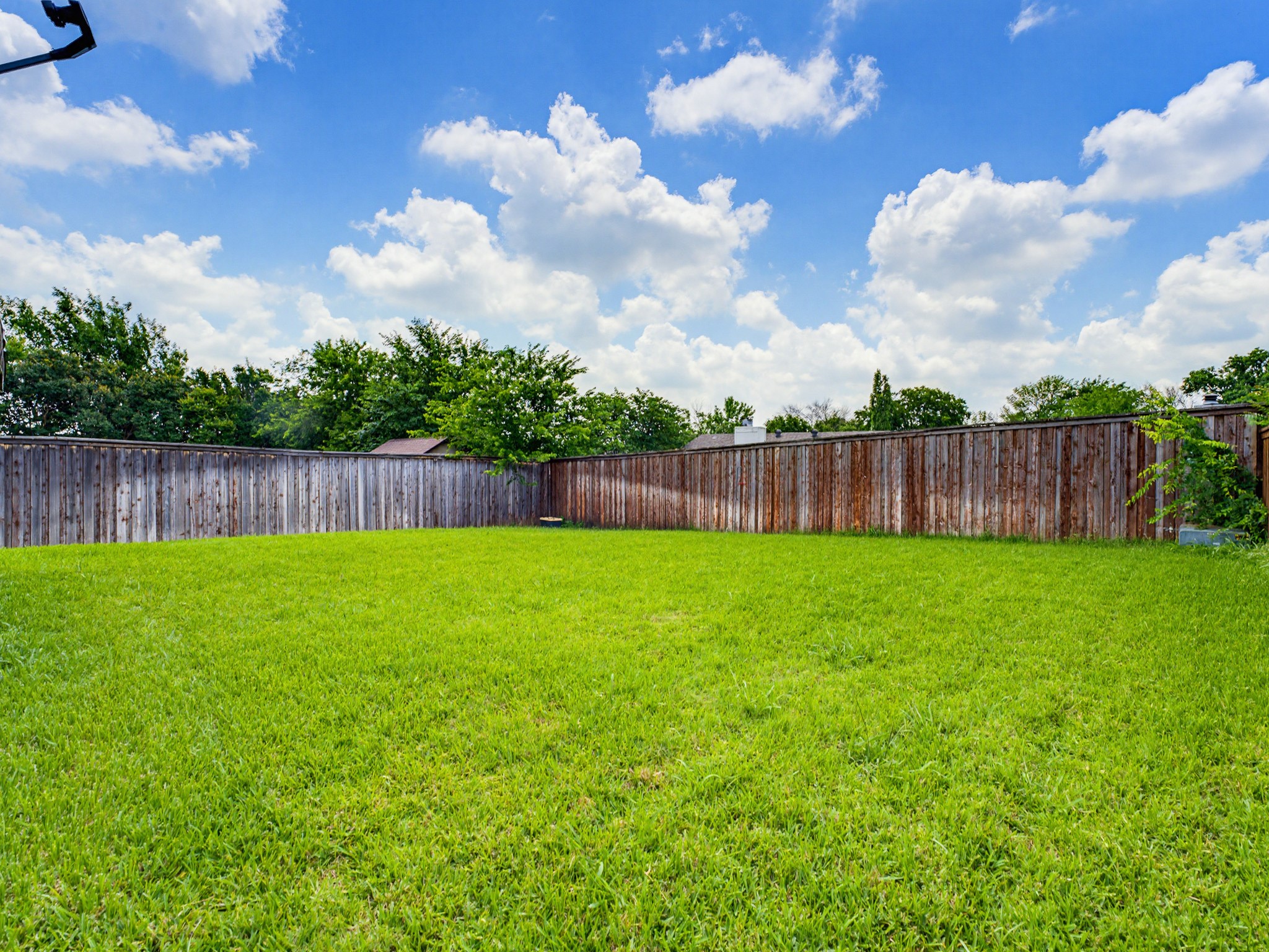 6504 N Park Drive Watauga TX 76148