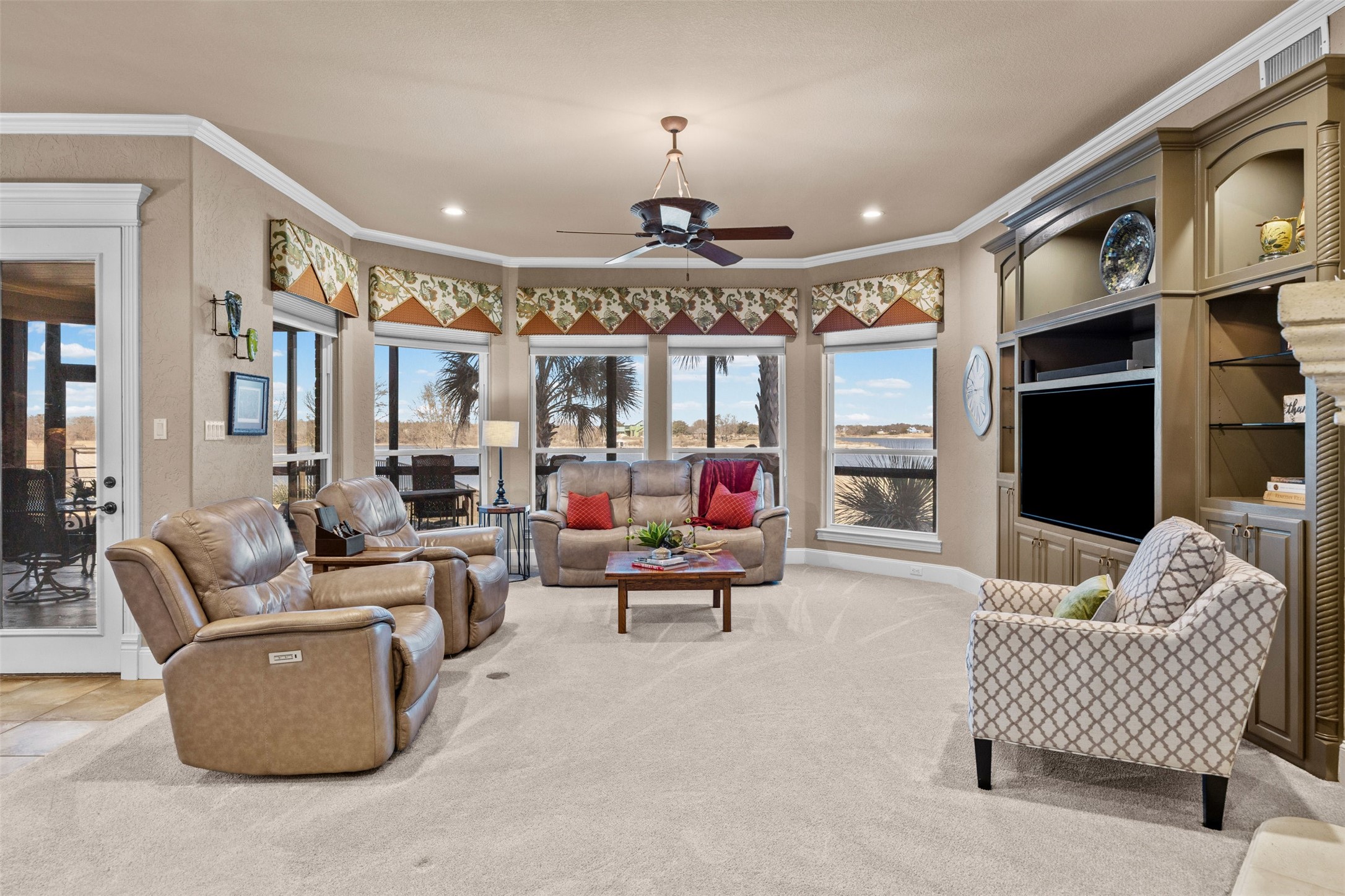 110 Eagle Point Drive Waxahachie TX 75165