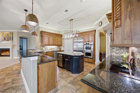 110 Eagle Point Drive Waxahachie TX 75165