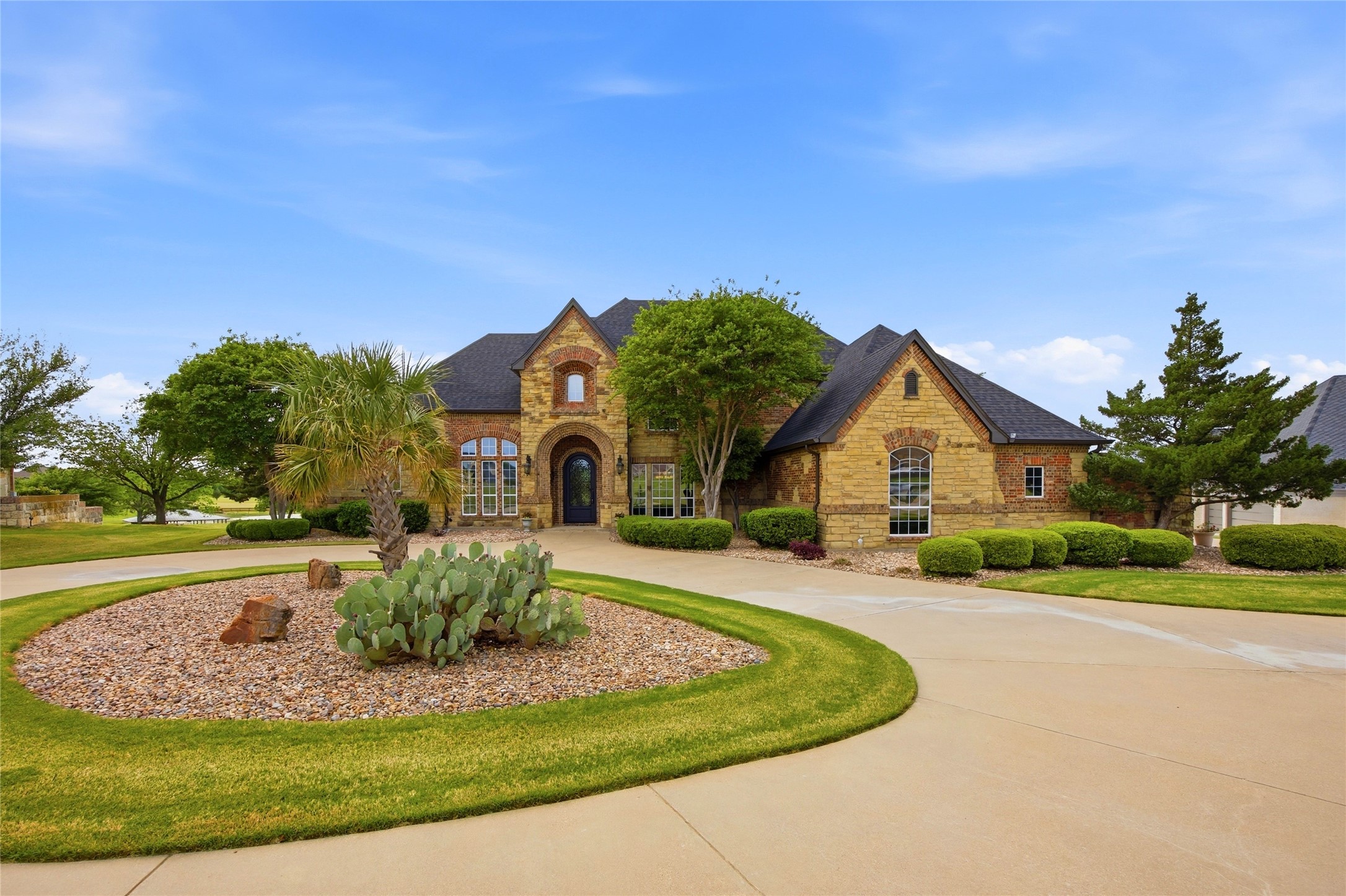110 Eagle Point Drive Waxahachie TX 75165