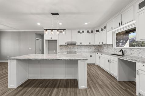 470 Elmwood Drive Woodway TX 76712