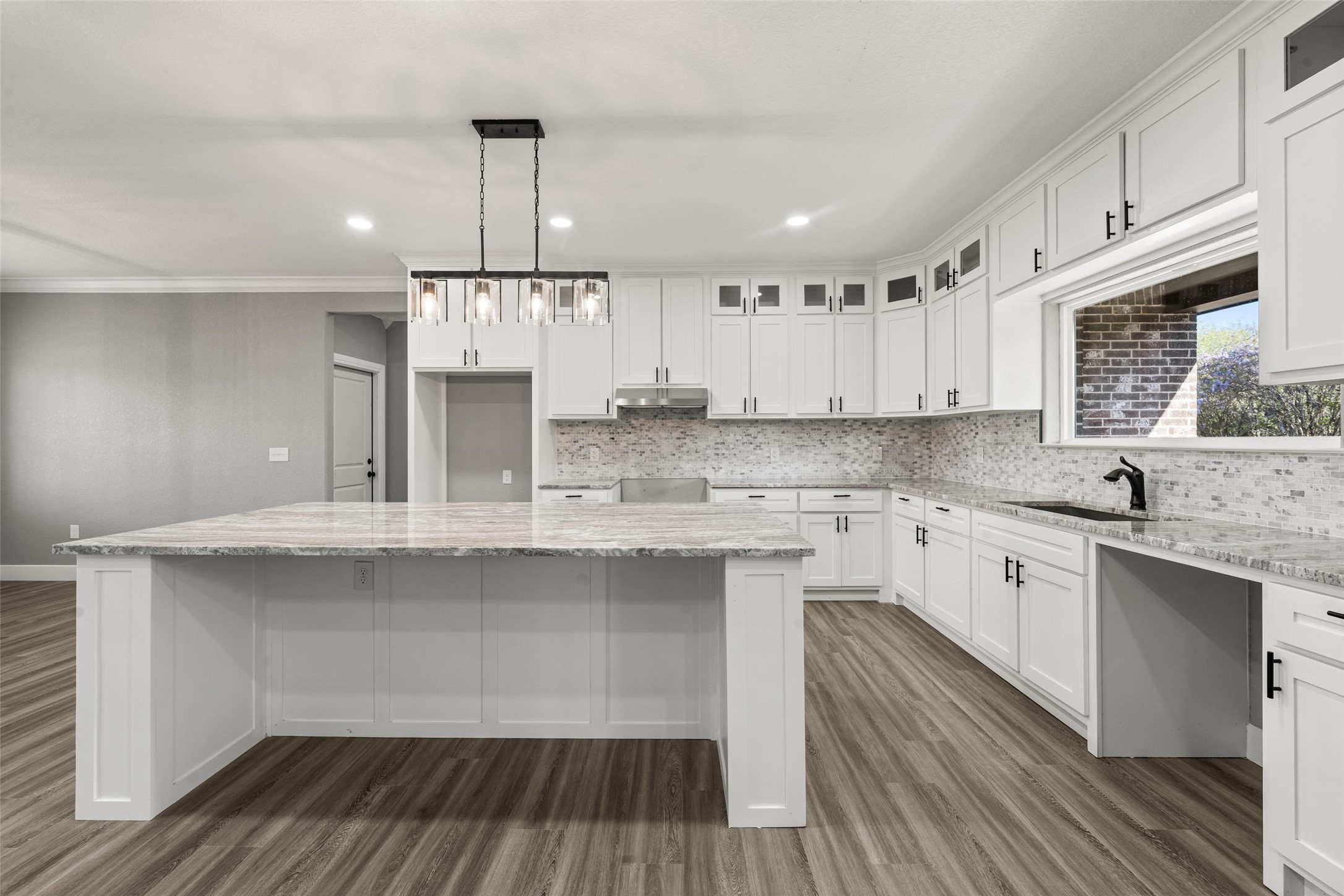 470 Elmwood Drive Woodway TX 76712