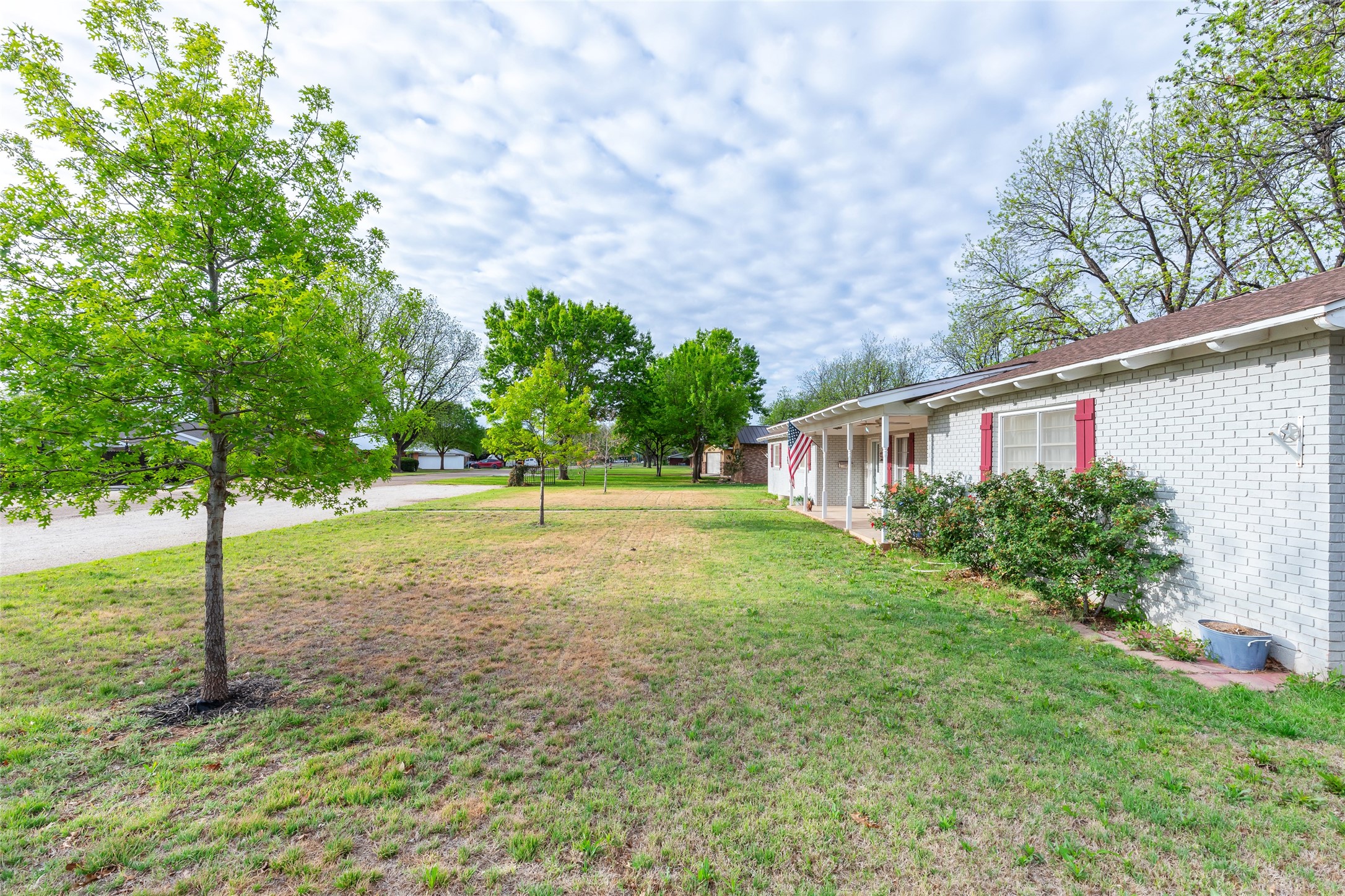 1807 N Avenue F Haskell TX 79521