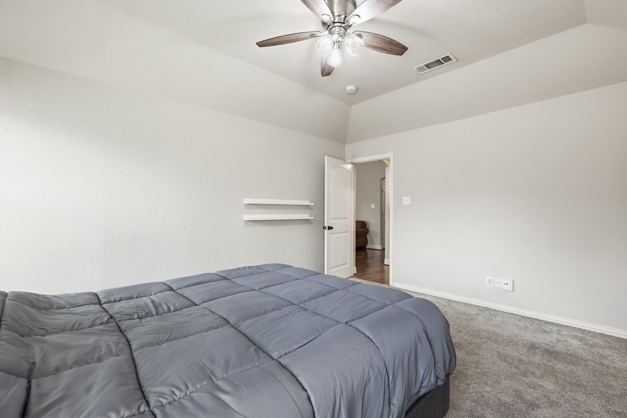 557 Jeffdale Drive Burleson TX 76028