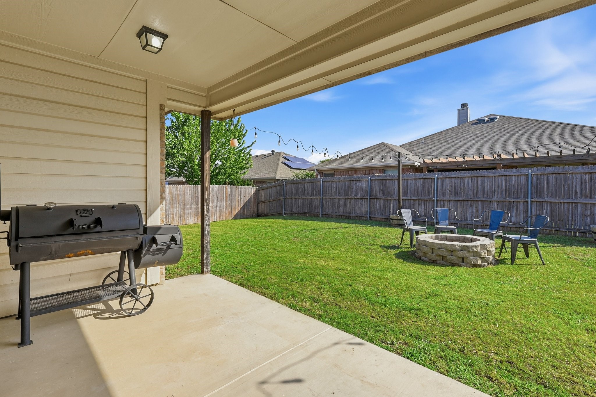 557 Jeffdale Drive Burleson TX 76028