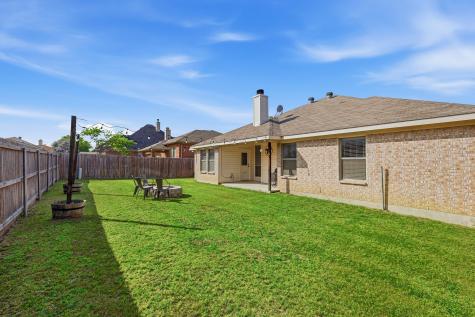 557 Jeffdale Drive Burleson TX 76028