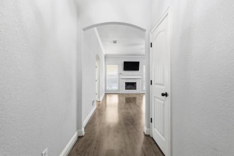 557 Jeffdale Drive Burleson TX 76028