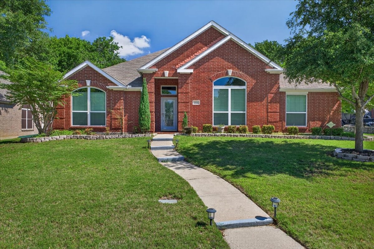 913 Chapel Drive Denton TX 76205
