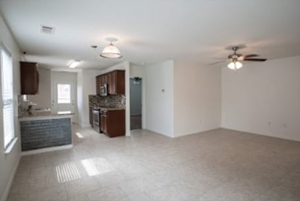 823 E College Avenue Princeton TX 75407