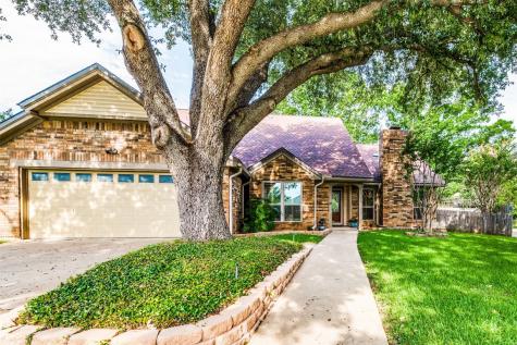 3806 Rochelle Drive Arlington TX 76016