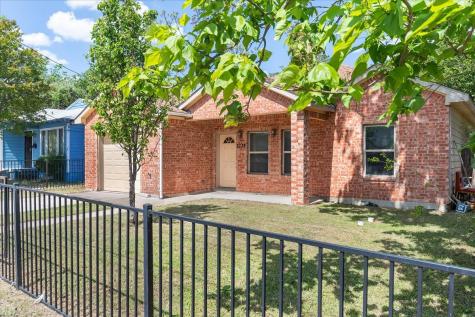 2738 Morning Avenue Dallas TX 75210