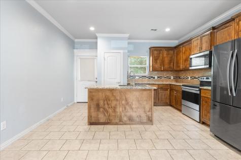 2738 Morning Avenue Dallas TX 75210