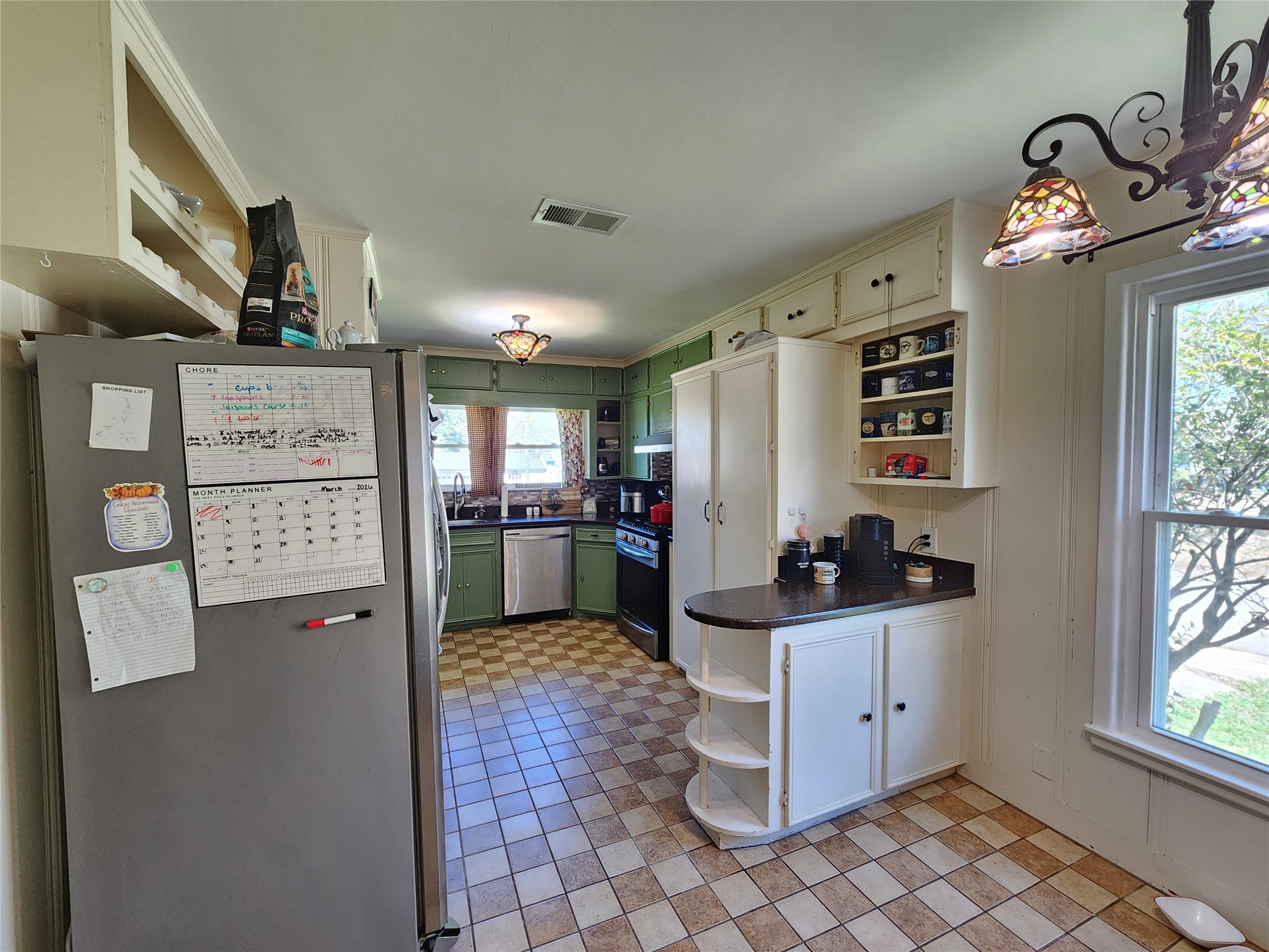 319 E Hubbard Street Lindale TX 75771